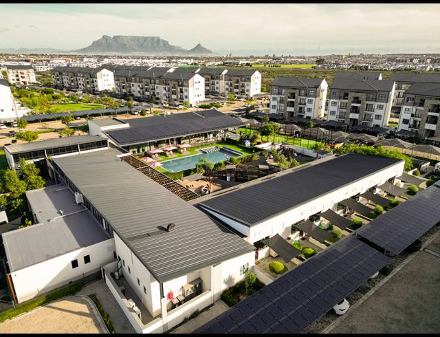 3 BEDROOM APARTMENT FOR SALE IN SANDOWN
